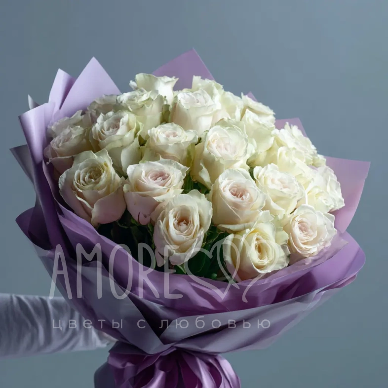 Белые розы &laquo;Нежность вечера&raquo;