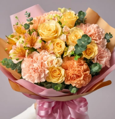 Букет с гвоздиками «Солнечный закат»