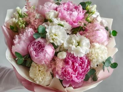 Букет с пионами «Пудровая нега»