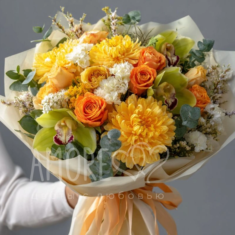 Букет с хризантемами &laquo;Классика тепла&raquo;