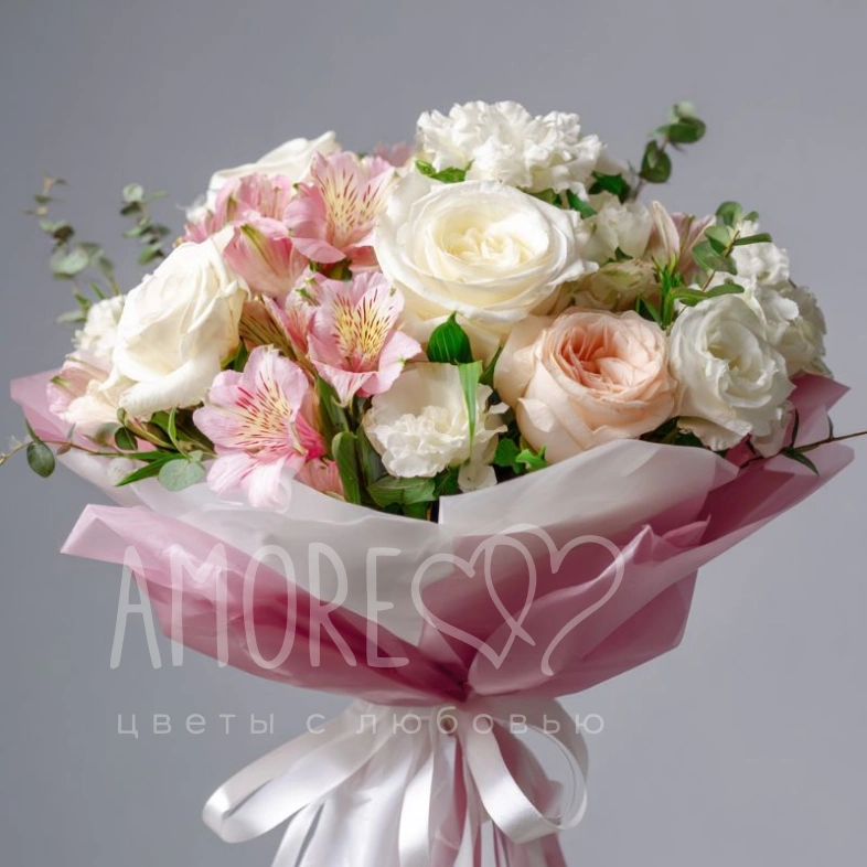 Букет с эустомами &laquo;Пыльца нежности&raquo;