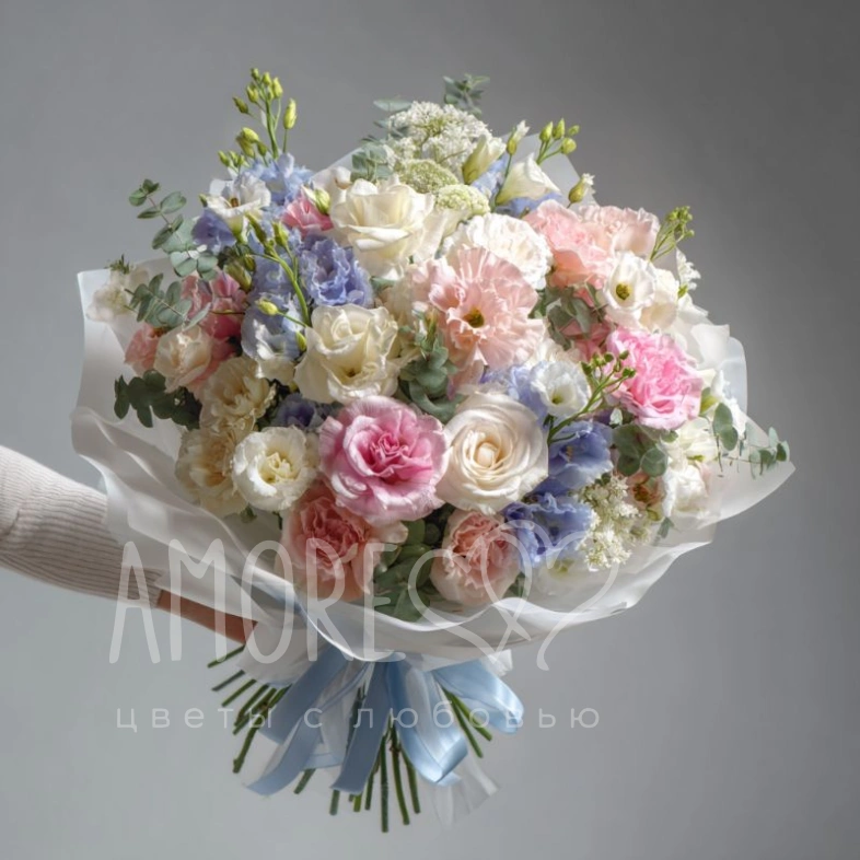 Букет с эустомами &laquo;Прозрачная весна&raquo;