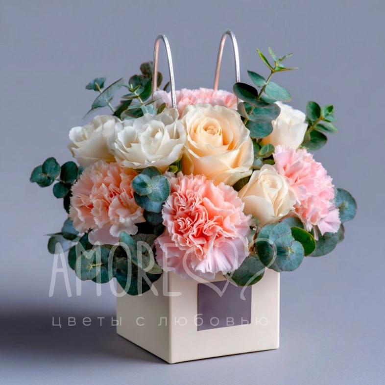 Композиция в сумочке &laquo;Шарм и утонченность&raquo;