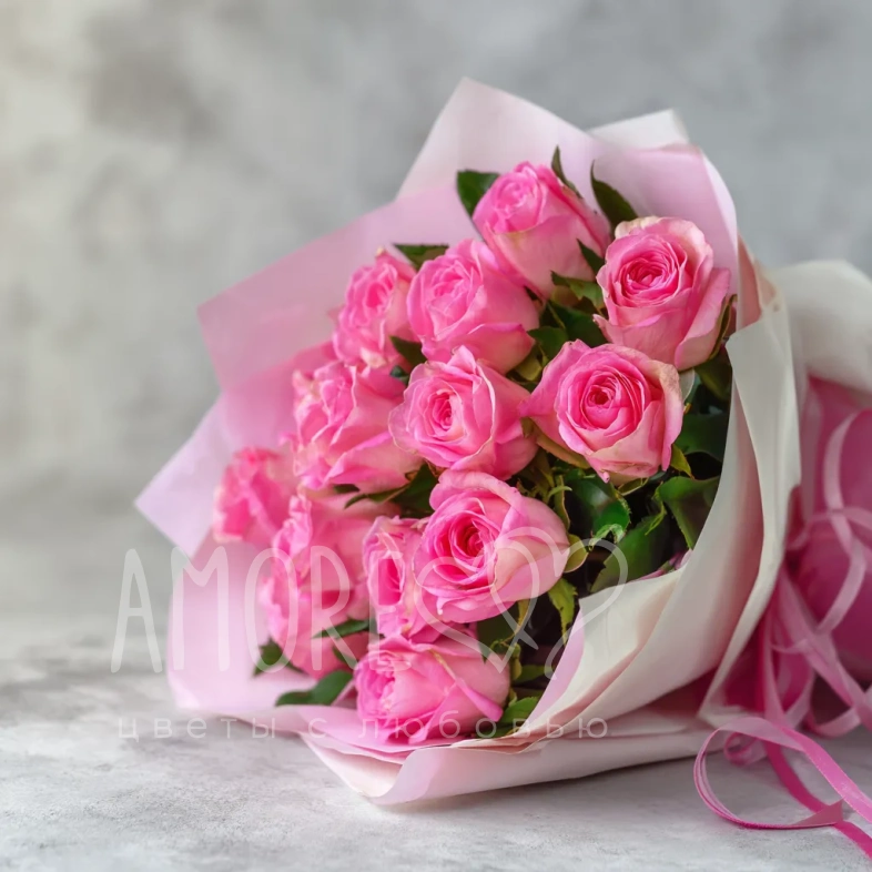 15 розовых кенийских роз
