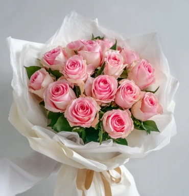 15 розовых эквадорских роз